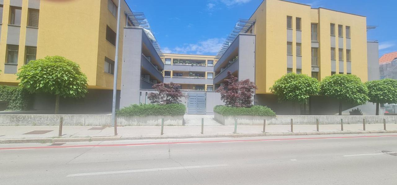 דירות לובליאנה Apartma Minas מראה חיצוני תמונה